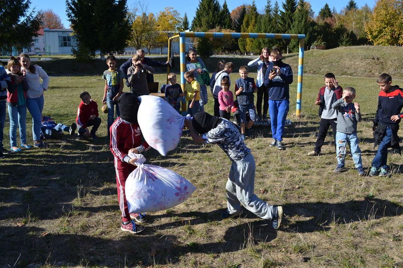 Козацькі забави, 19 - Вовковинці