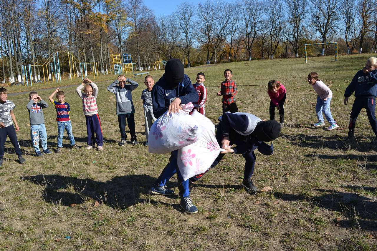 Козацькі забави, 19 - Вовковинці