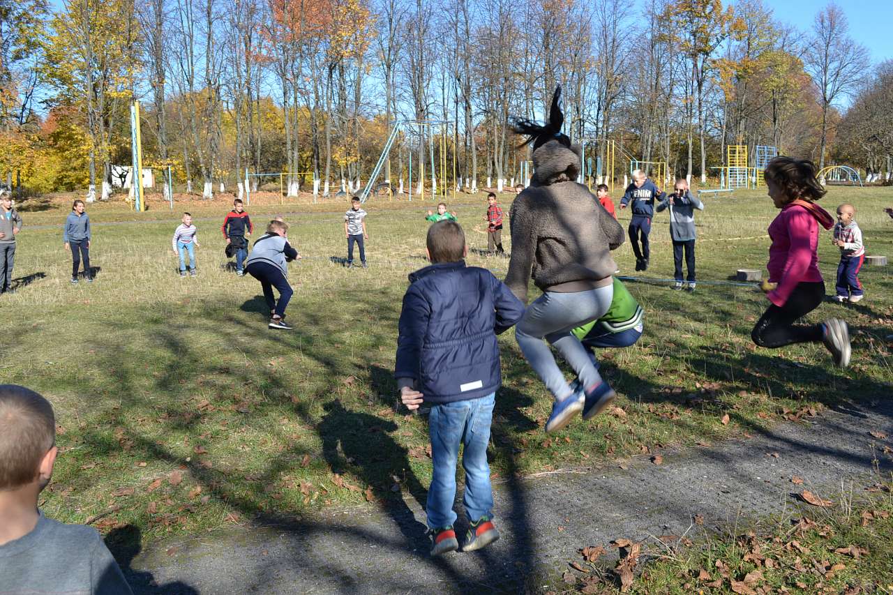 Козацькі забави, 19 - Вовковинці