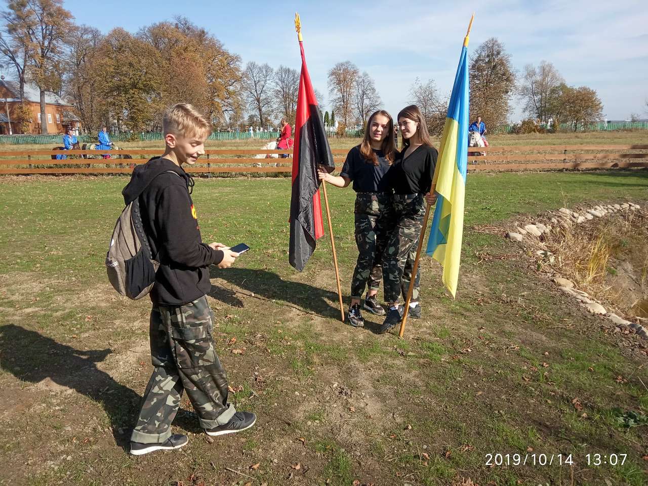 Освячення пам'ятника С.Бандері - Воля-Задеревацька