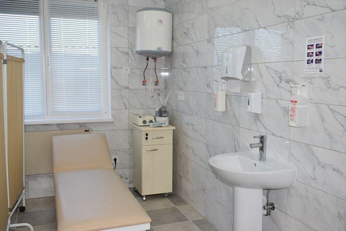 Перша сільська амбулаторія - Забороль