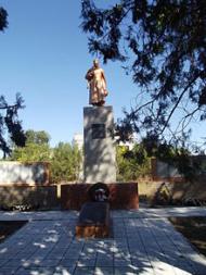 Братська могила у с. Василівка