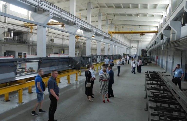 На Рівненщині відкрили завод з виробництва сі - Здолбунів