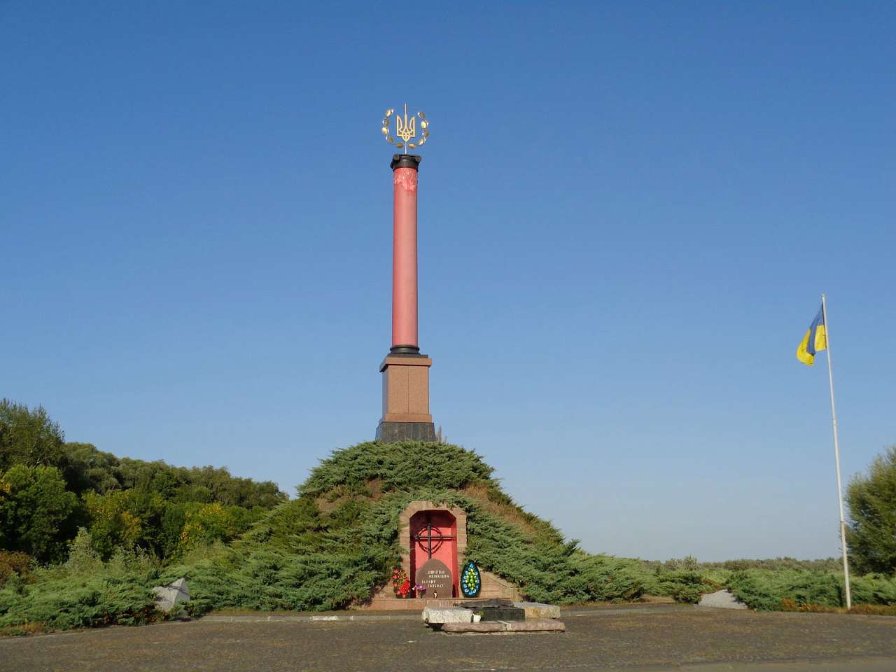 пам'ятки, фото Андрія Сніжка - Kruty