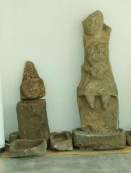 ДНІПРОРУДНЕНСЬКІ КАМ'ЯНІ БАБИ