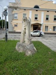 Пам'ятники, скульптури, пам'ятні дошки,хре...