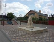 Пам'ятники, скульптури, пам'ятні дошки,хре...