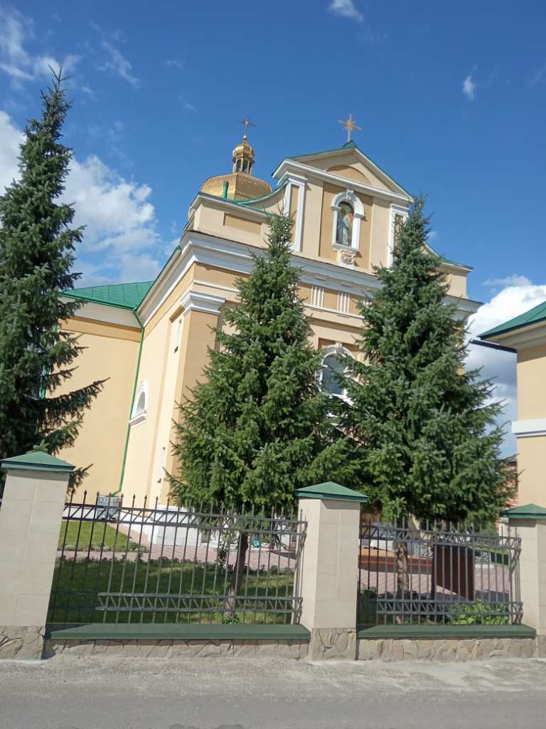 Церква Воскресіння Христового УГКЦ - Розвадов