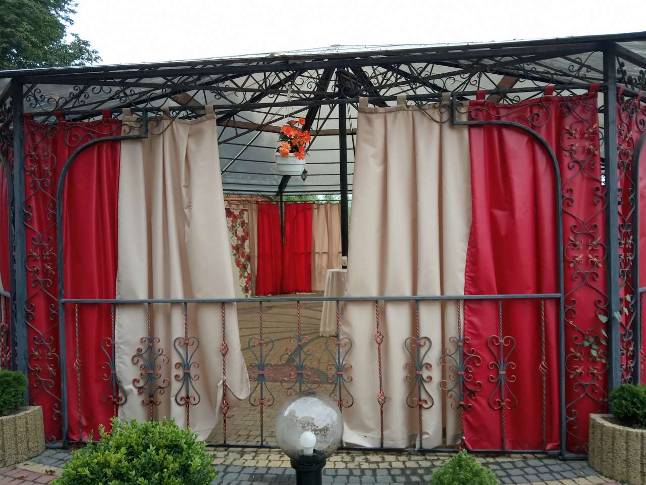 кафе-бар Вікторія - Київець