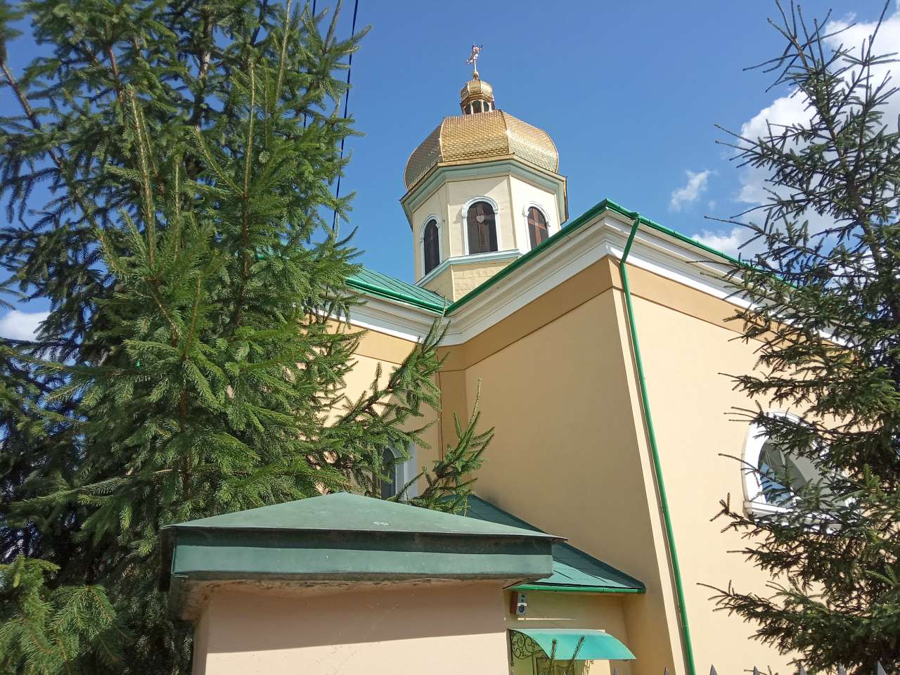 Церква Воскресіння Христового УГКЦ - Розвадів