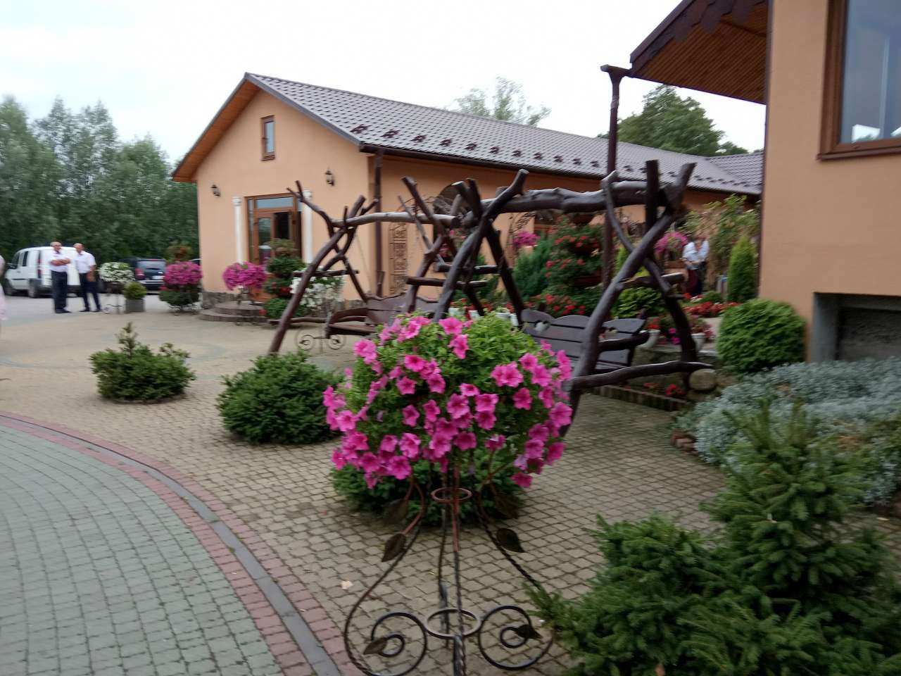 кафе-бар Вікторія - Київець