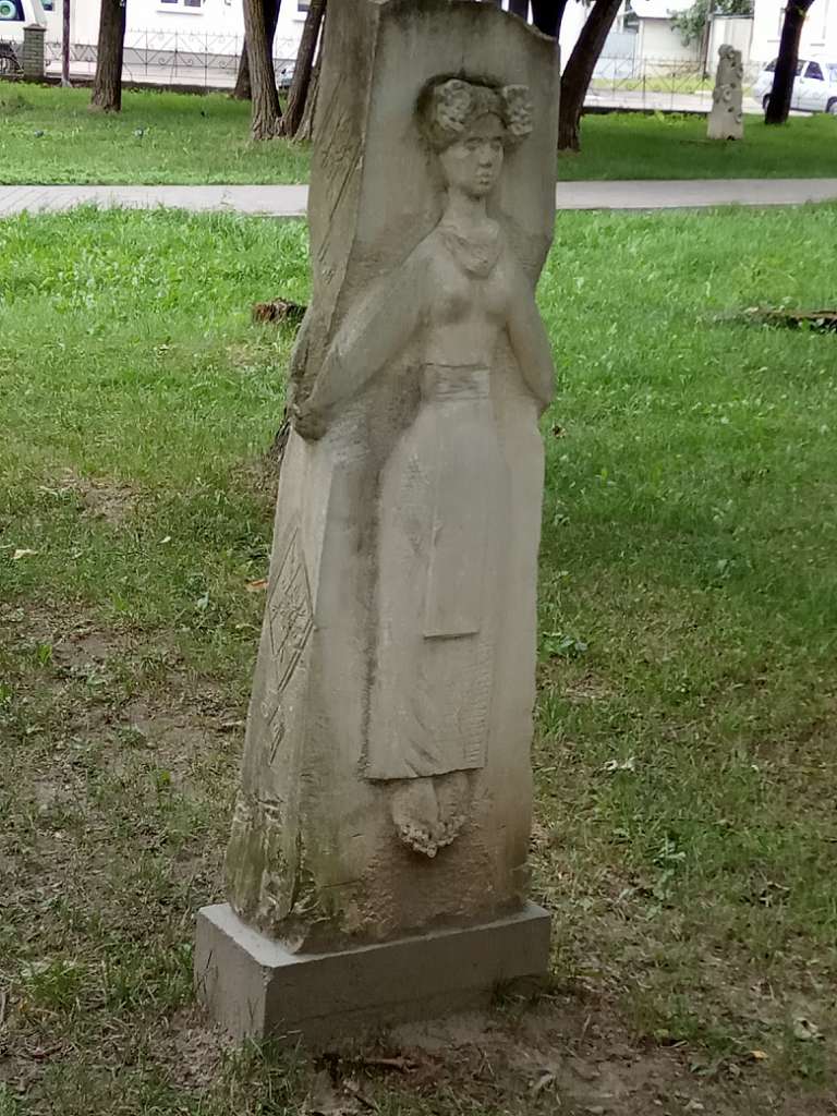 Пам'ятники, скульптури, пам'ятні дошки,хре... - Миколаїв