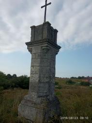 Пам'ятники, скульптури, пам'ятні дошки,хре...