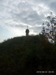 Пам'ятники, скульптури, пам'ятні дошки,хре...