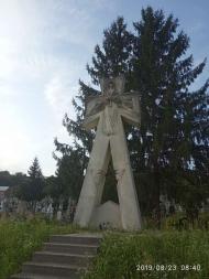 Пам'ятники, скульптури, пам'ятні дошки,хре...