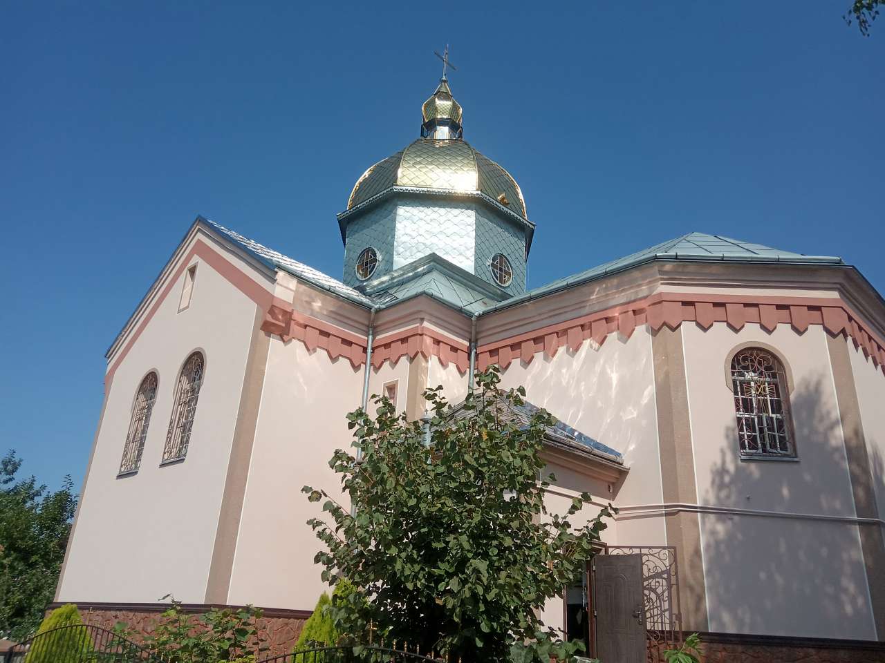 Церква Усікновення Голови Івана Хрестителя - Фалиш