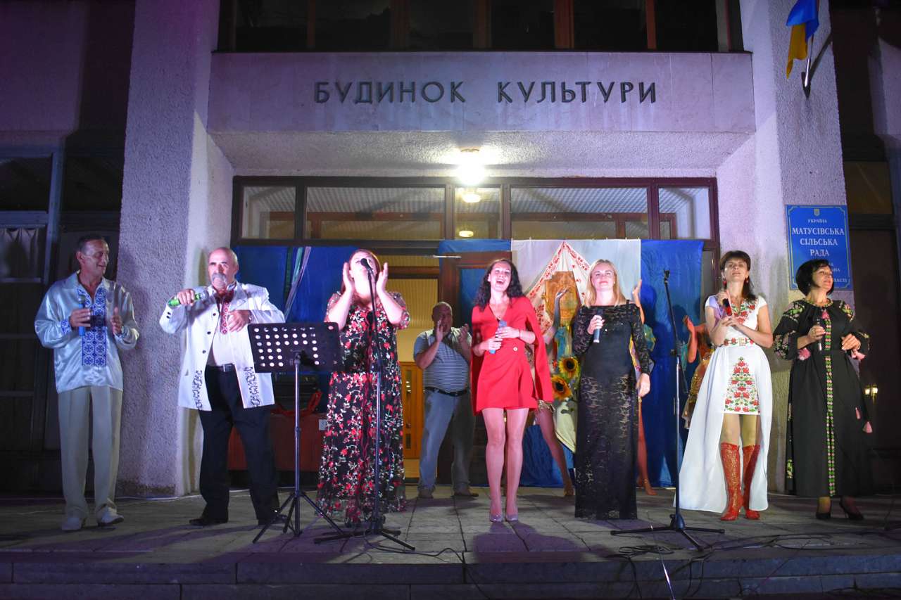 Життя  села - Matusiv