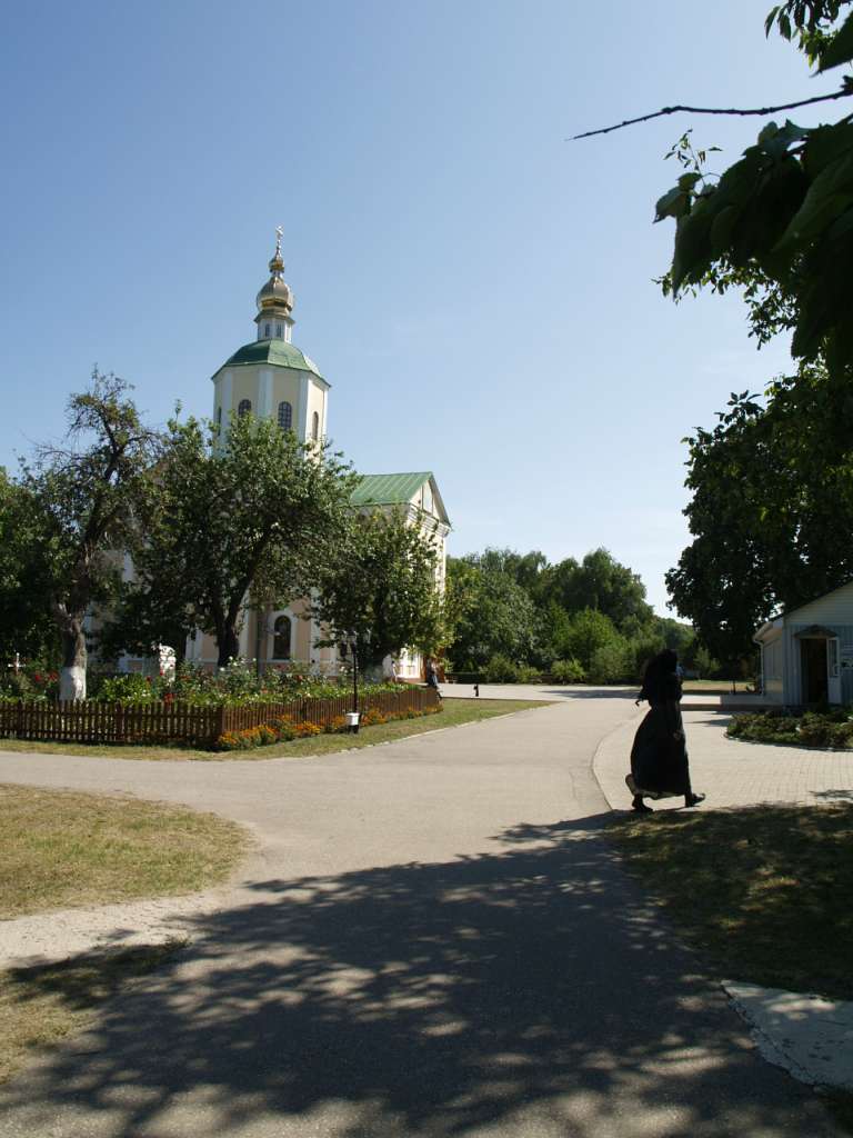 МОТРИНИНСЬКИЙ МОНАСТИР - Мельники