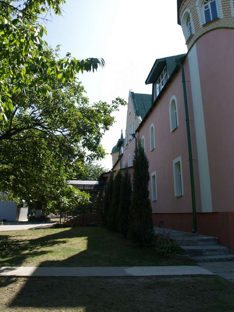 МОТРИНИНСЬКИЙ МОНАСТИР - Мельники