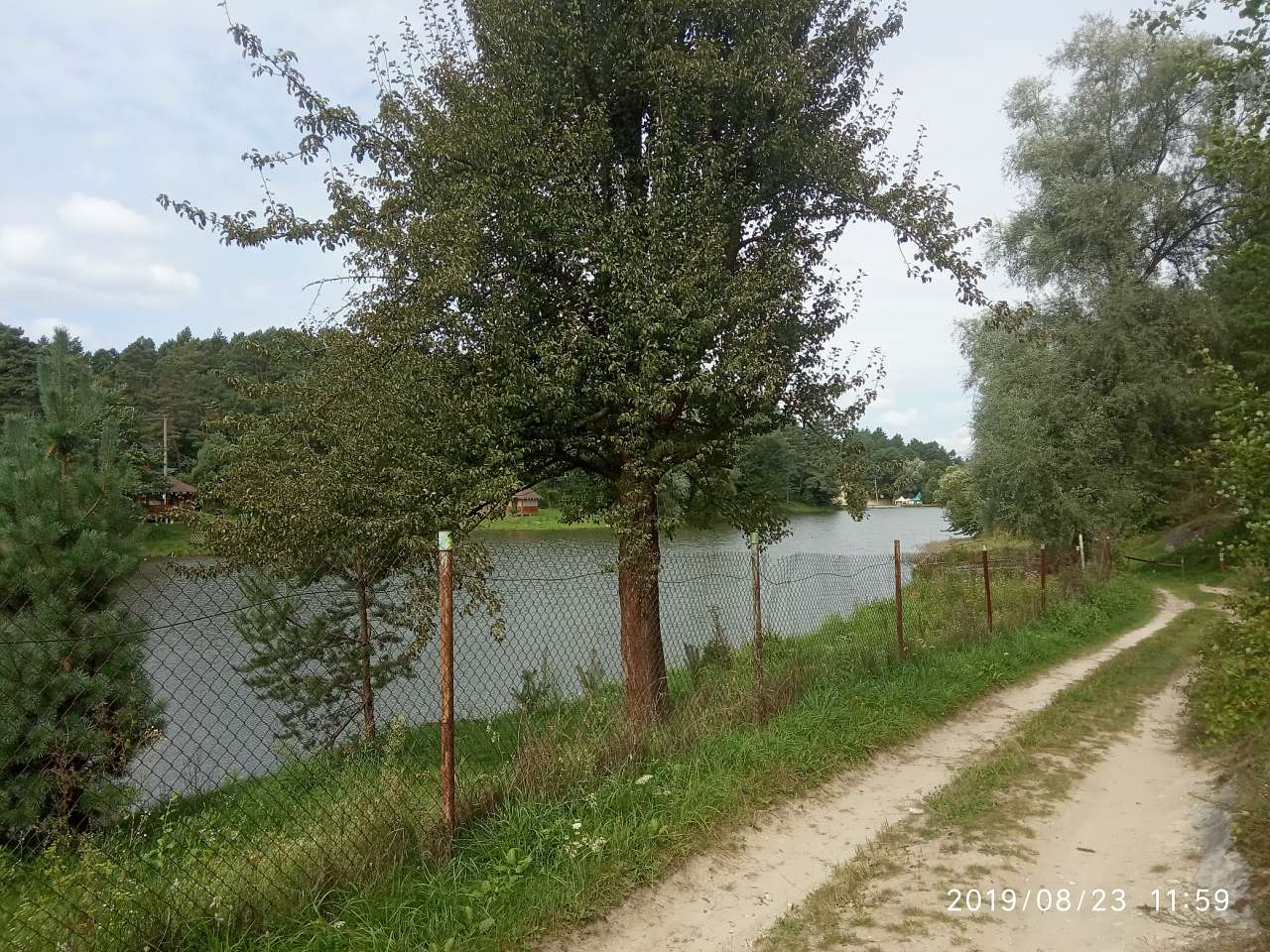 База відпочинку 'Фаворит і Д.' - Велика Воля