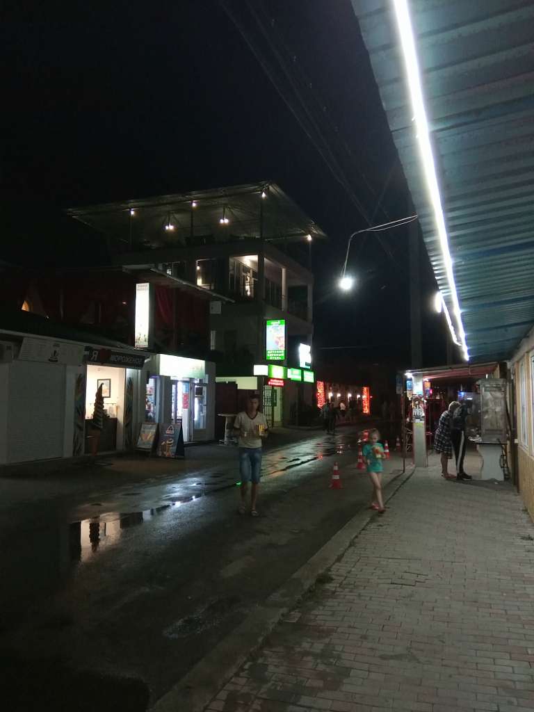 Курортне селище - Затока