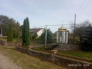 Скульптура Богородиці