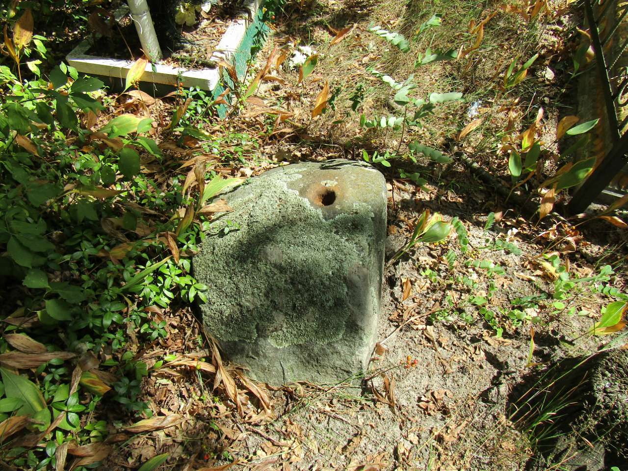 Кам'яні хрести минулих часів - Карвинівка