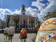 На Центральній площі Чернівців встановили вел