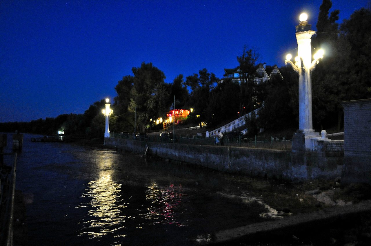 Нова Каховка - Нова Каховка