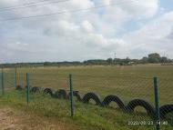 Стадіон та спортивний майданчик