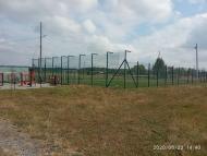 Стадіон та спортивний майданчик