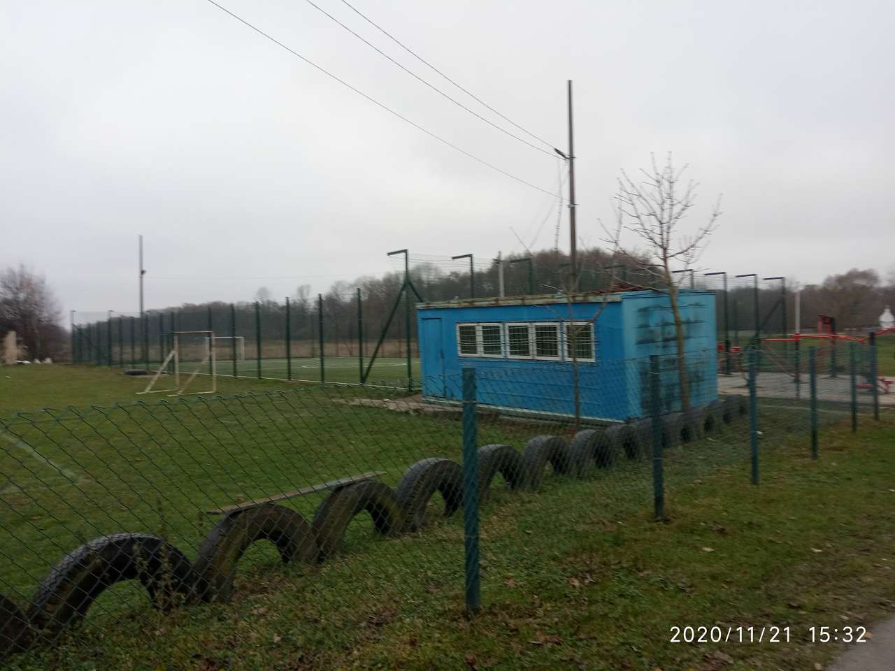 Стадіон та спортивний майданчик - Вовня