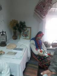 Мандруємо бібліотеками Гадяча.