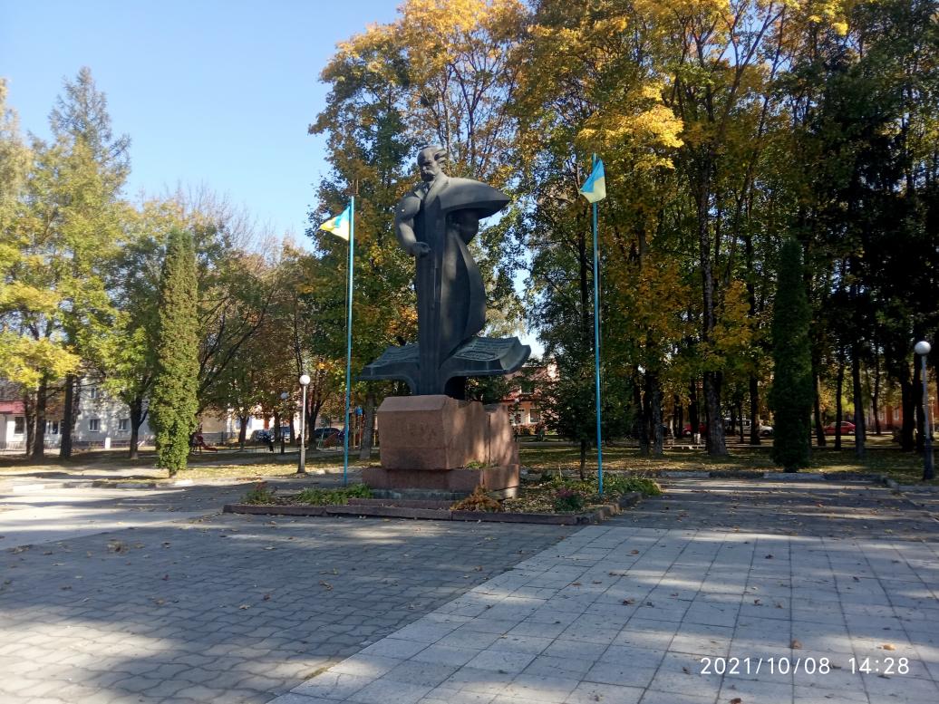 Пам'ятники, скульптури, пам'ятні дошки,хре... - Миколаїв