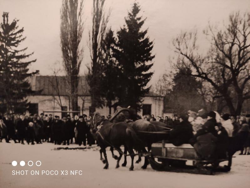 Історія  села - Лозуватка