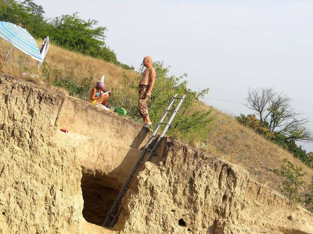 АРХЕОЛОГИ В СЕЛІ - Золота Балка