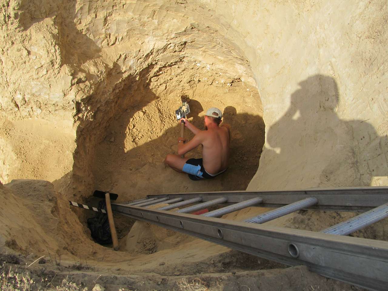 АРХЕОЛОГИ В СЕЛІ - Золотая Балка