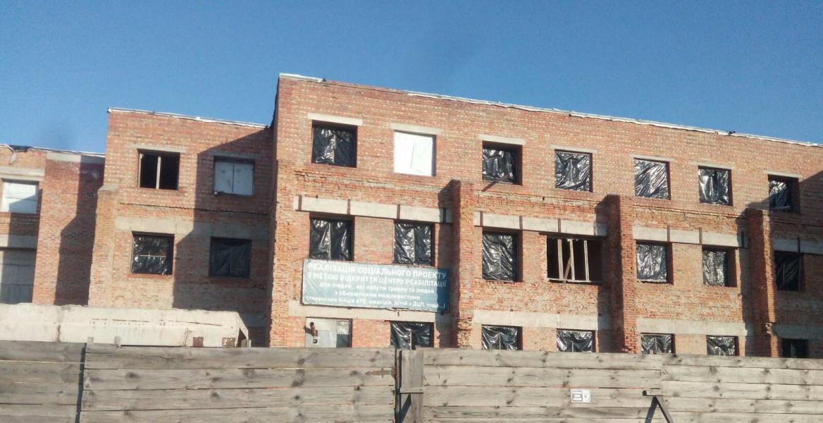 Будівлі та пам'ятки - Носівка