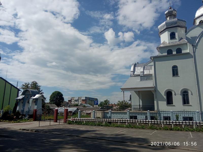 Релігійні споруди - Zhydachiv