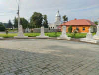 Капличка та хресна дорога