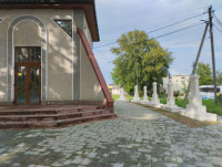 Капличка та хресна дорога