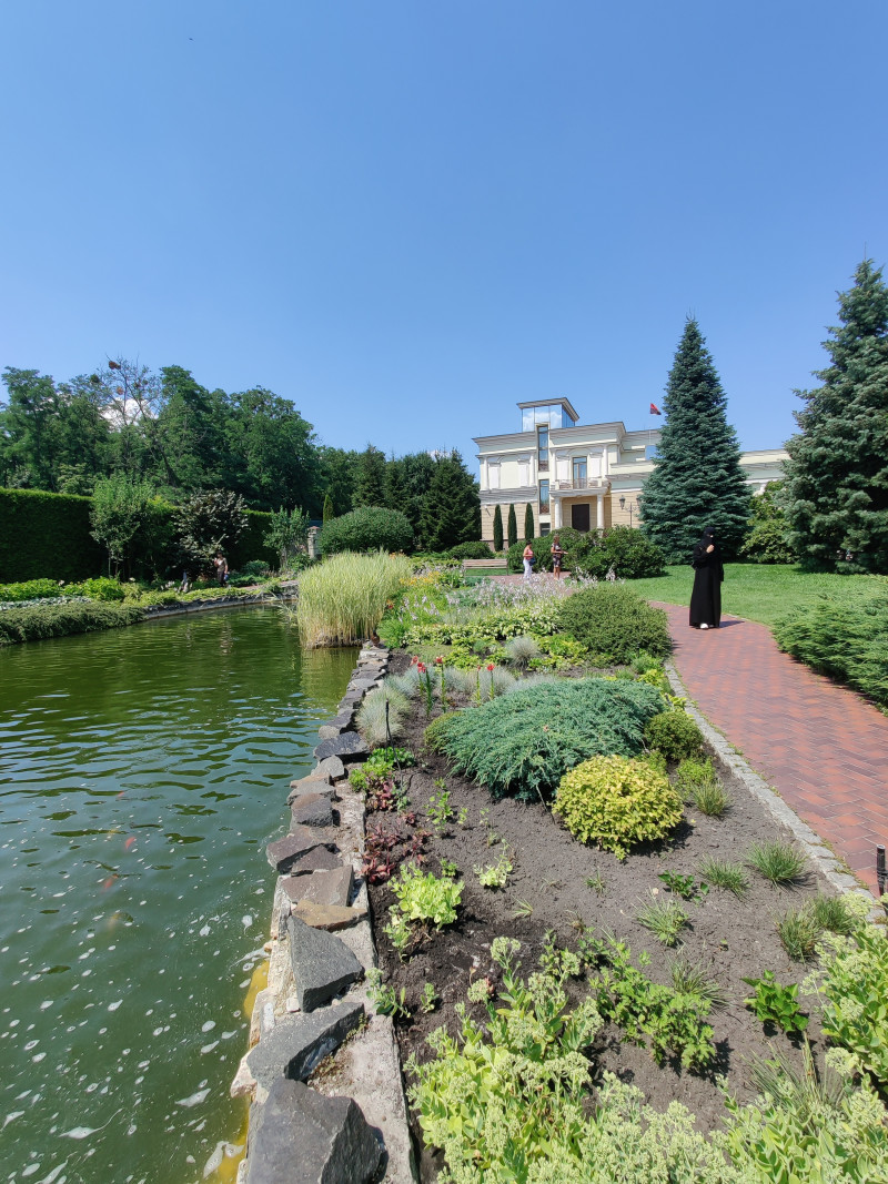 Межигір'я - Новые Петровцы