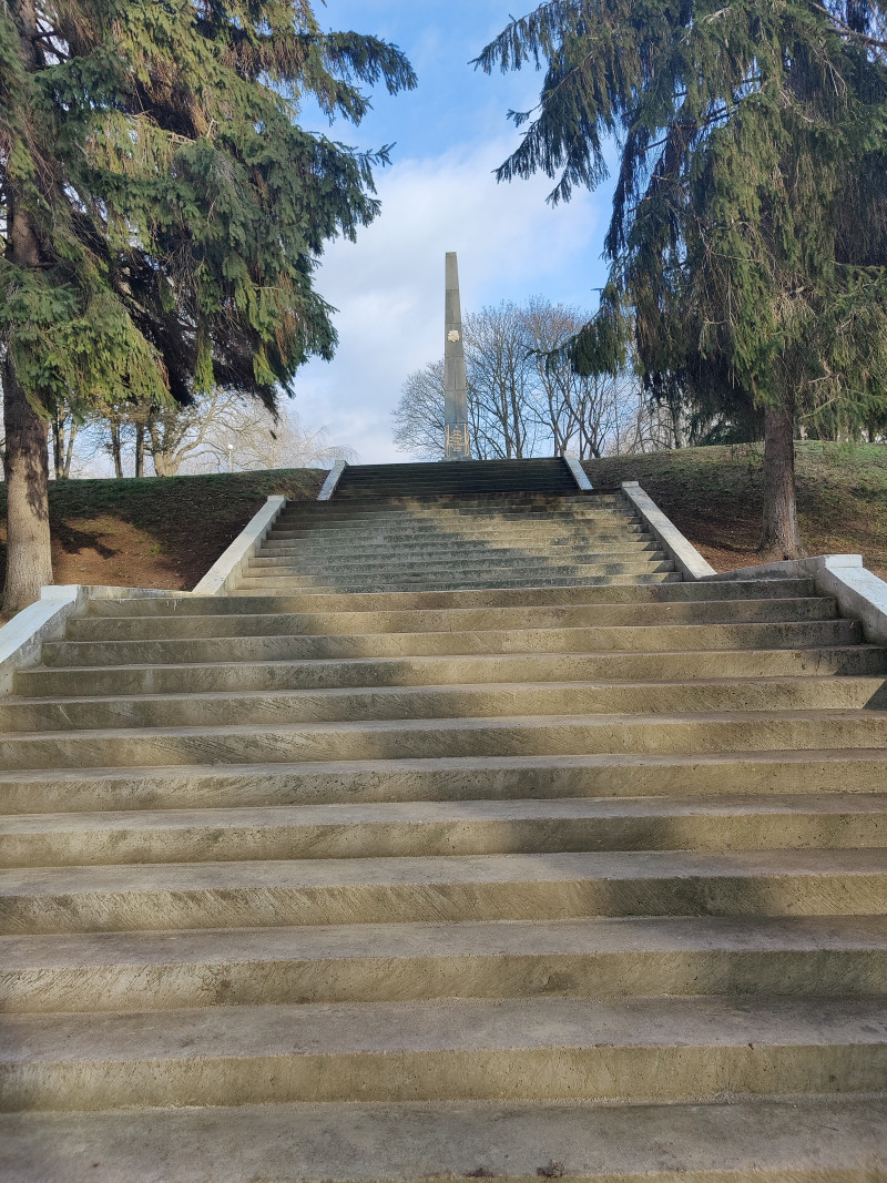 Рекордно тепла зима в Бобровиці - Бобровиця