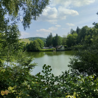 Відпочинковий комплекс Чарівні озера