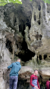 Урочище Прийма. Печера неандертальця