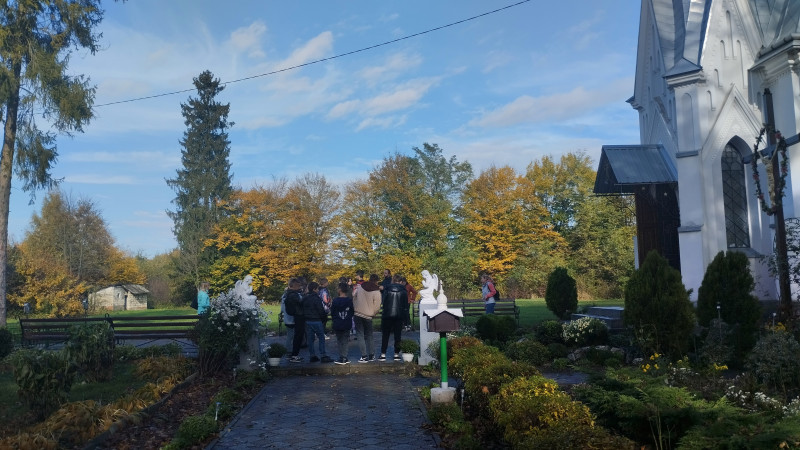 Неоготична каплиця - Гніздичів