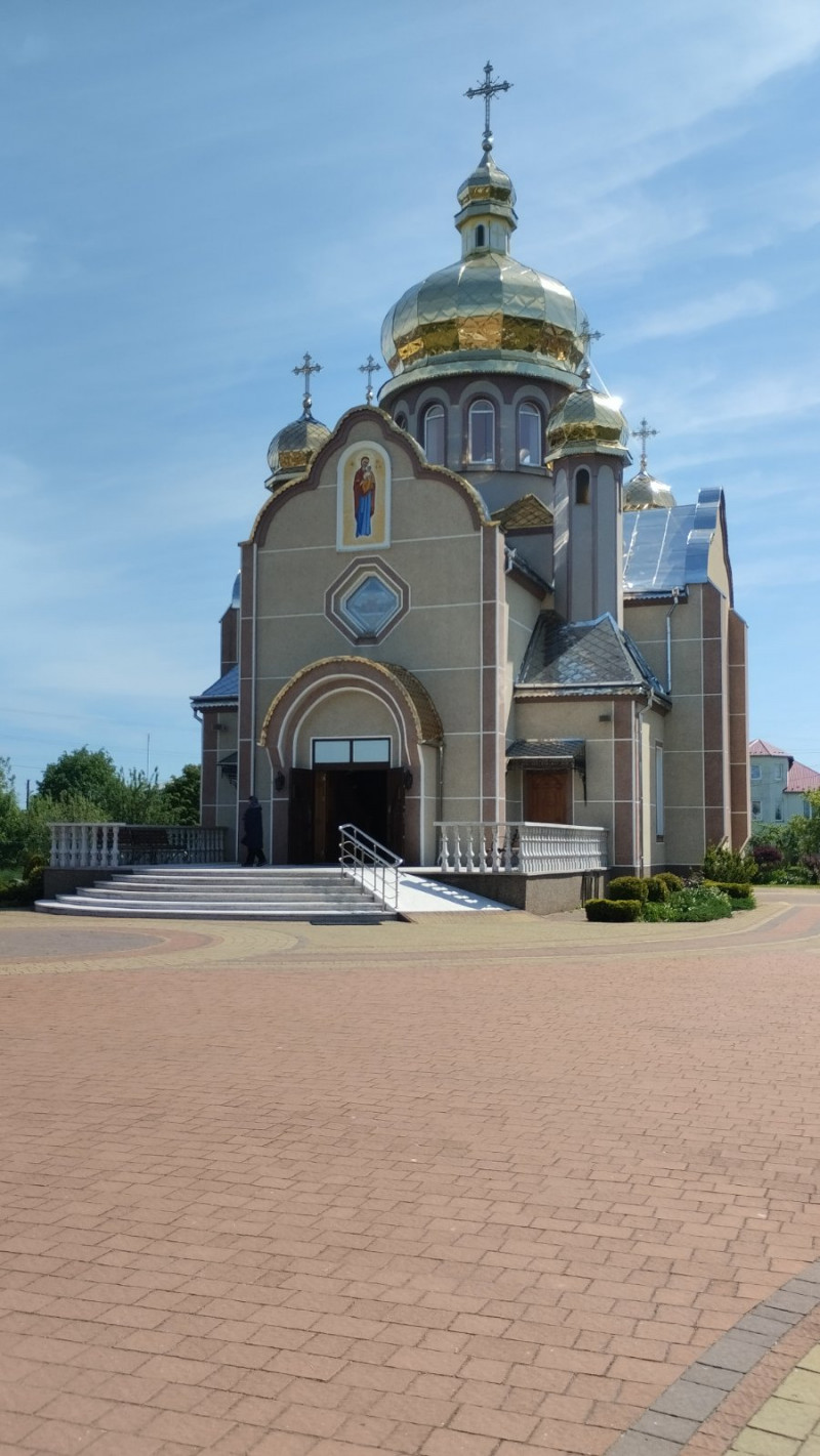 Церкви - Слобідка