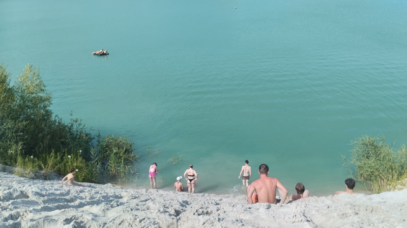 Українські Мальдіви. Ясниський кар'єр - Ясниська